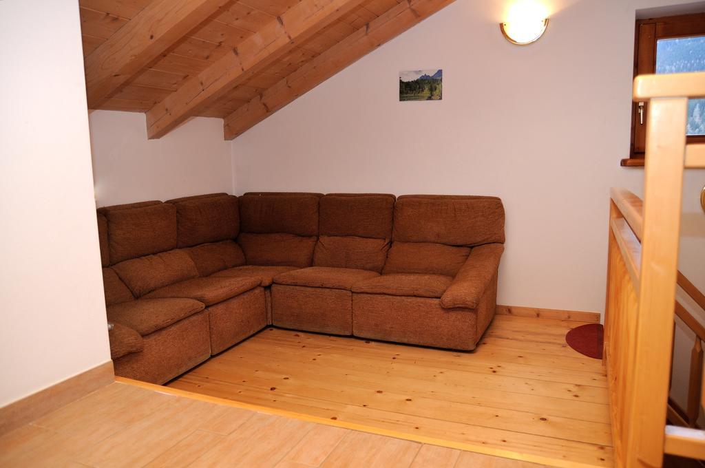 Roe Apartment Panchia Habitación foto